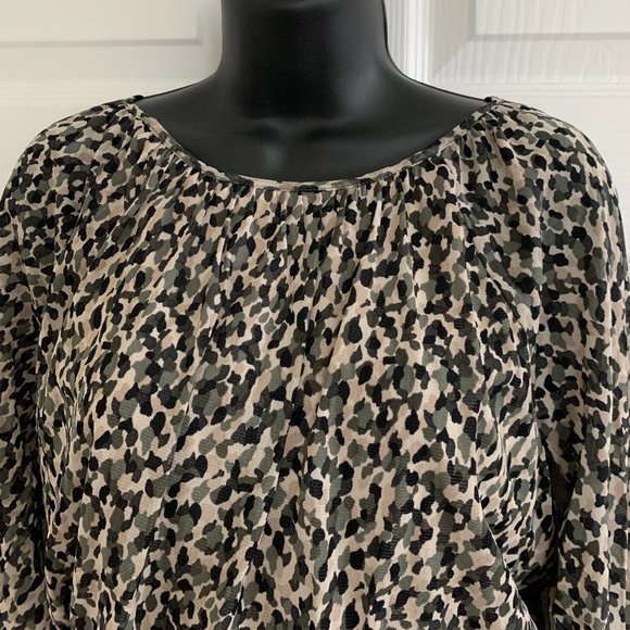 White House Black Market Women´s Dolman Top Blouse, Size XS - Picture 5 of 12